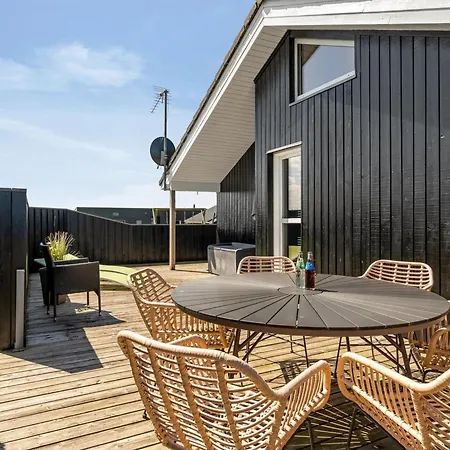 Samuil - 300m To The Fjord By Interhome *
